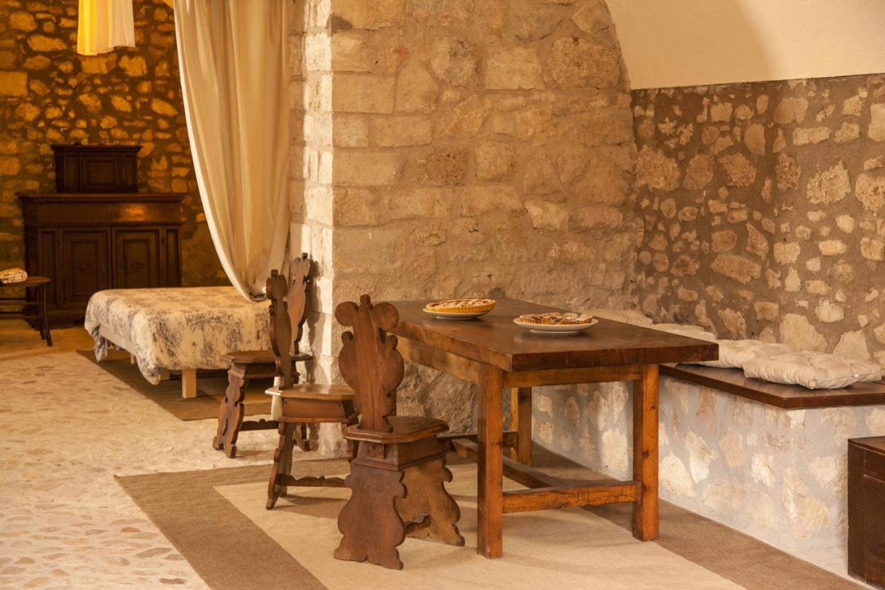 Agriturismo La Commenda-Adults Only Cascia Phòng bức ảnh
