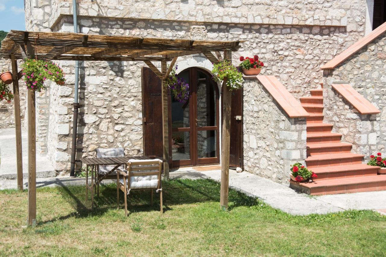 Agriturismo La Commenda-Adults Only Cascia Ngoại thất bức ảnh